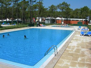 Piscina e praia