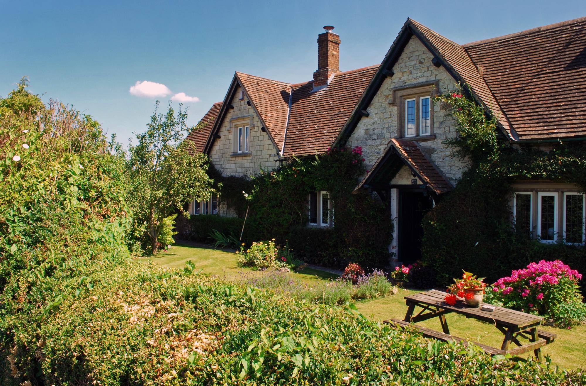 Dove Cottage - UPDATED Prices, Reviews & Photos (Compton Bassett ...