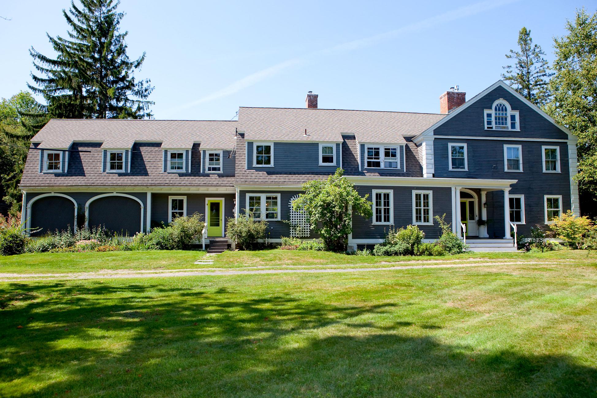 CURTIS HOUSE B&B - Prices & Reviews (Ashfield, MA)