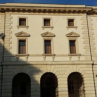 Il. Museo archeologico a fianco del duomo, aperto solo la domenica!