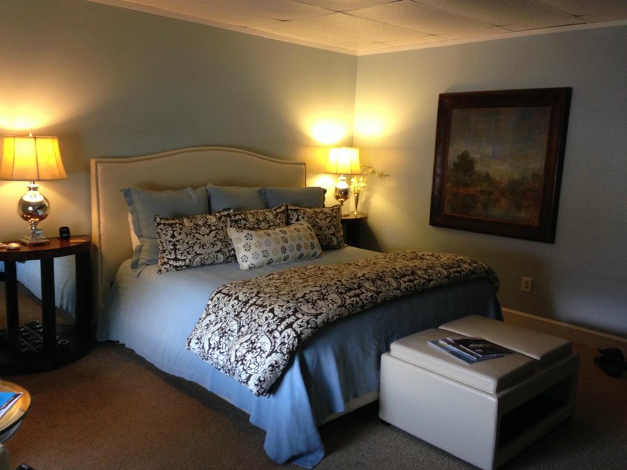 THE CHESAPEAKE INN - Updated 2021 Prices & Hotel Reviews (Urbanna, VA ...