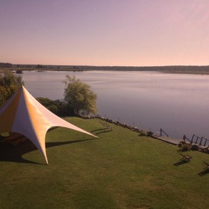 Guest house and camping jurmala www.viesunamsjurmala.lv VIESU NAMS JURMALA