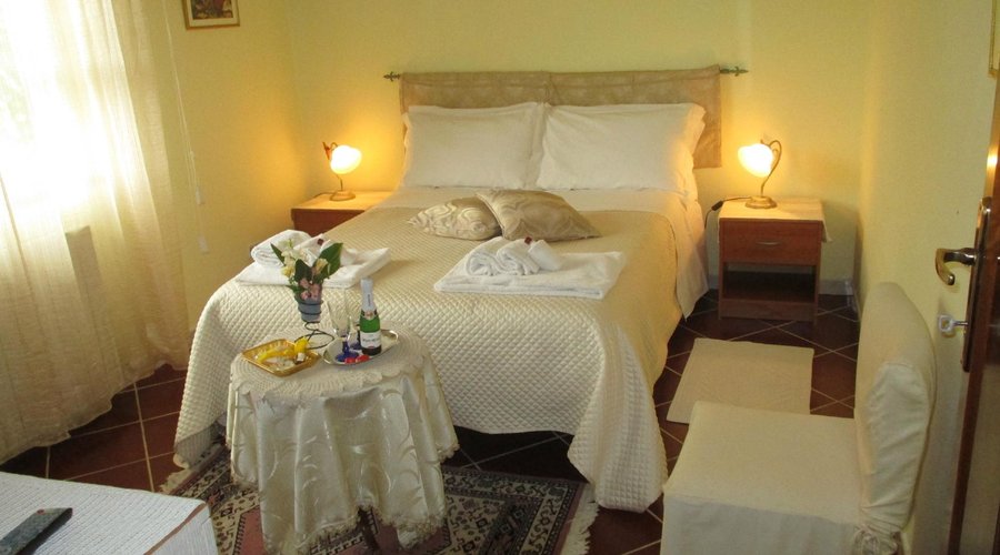 La nostra camera con bagno privato