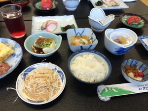 餐饮