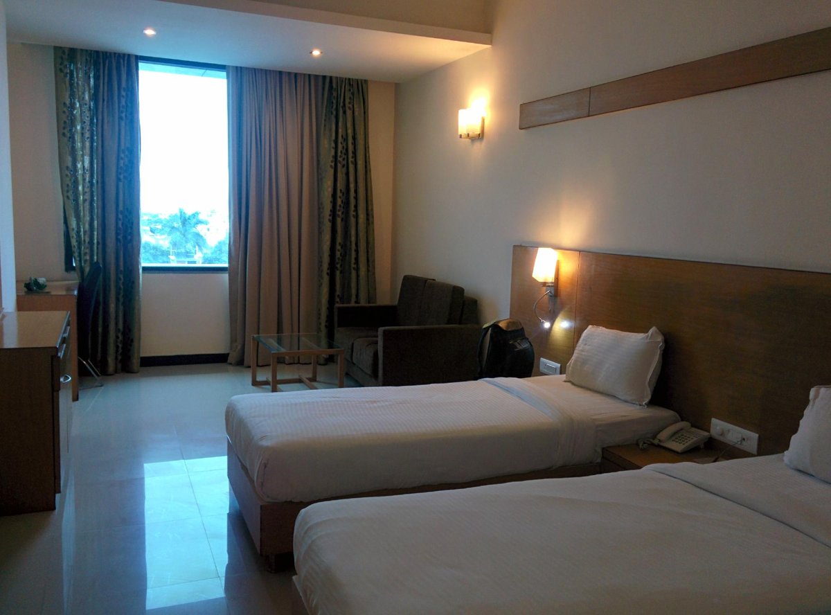 HOTEL MANGAL CITY - Prices & Reviews (Indore, India)