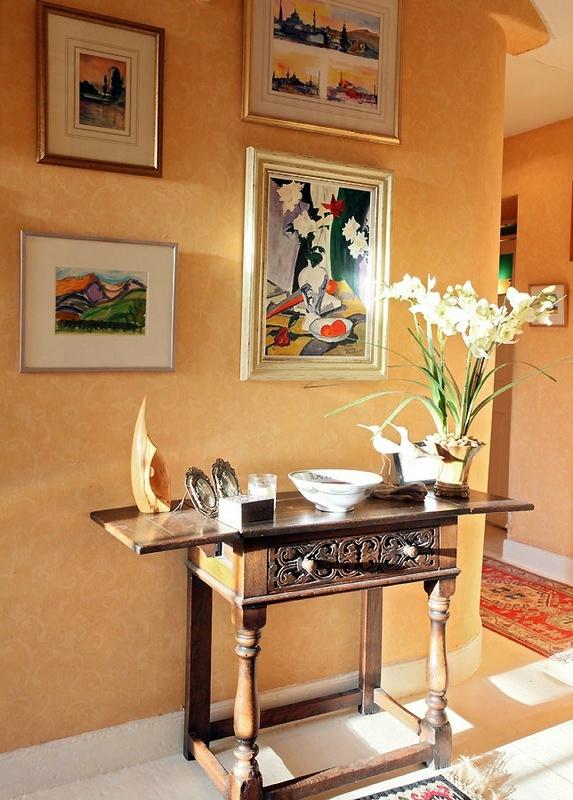 Hotel photo 4 of Finglen House.