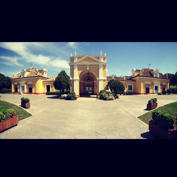 Hotel Hacienda Montenmedio by null