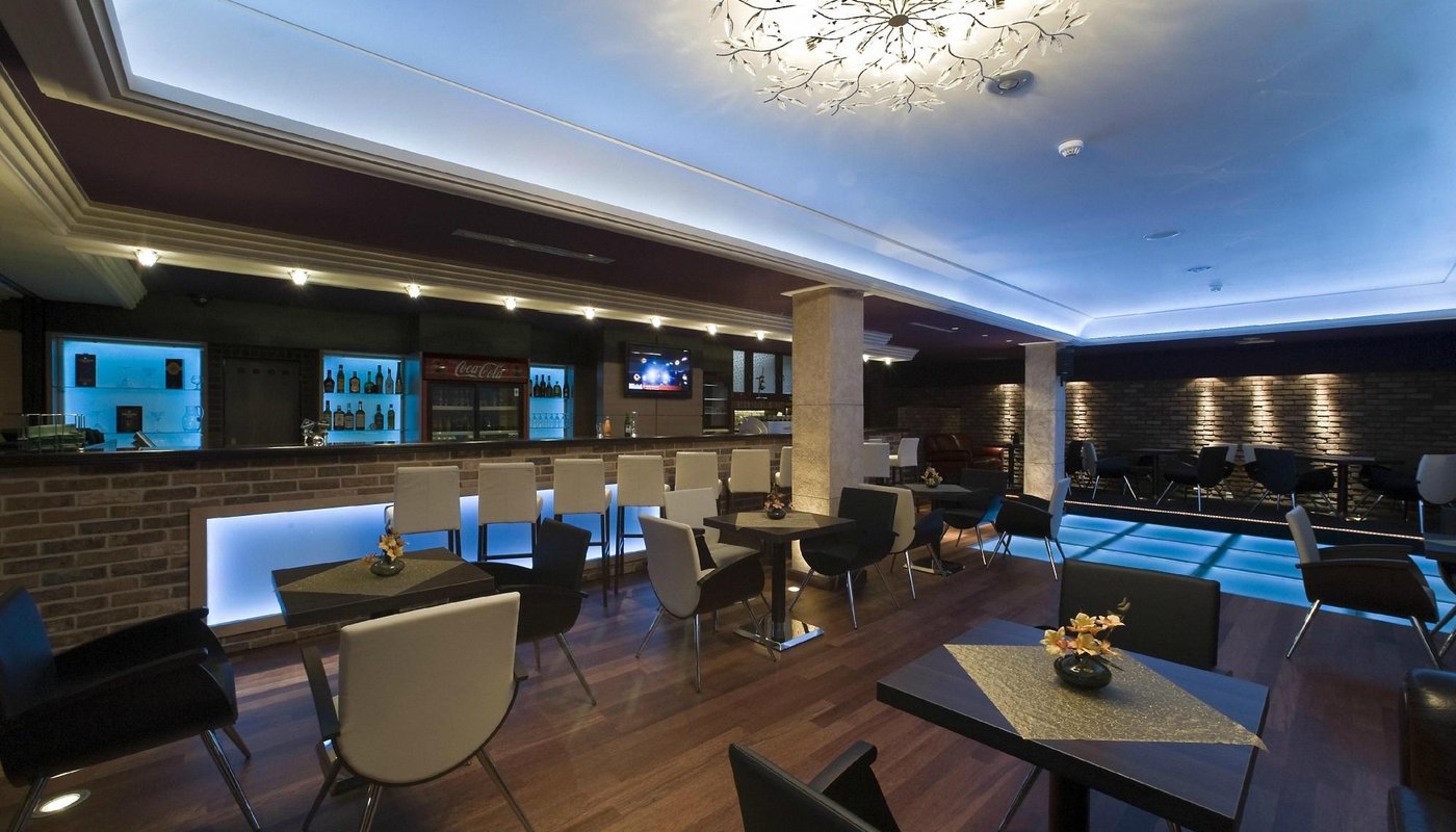 Night Club Caproni - Myjava - Night Club Caproni의 리뷰 - 트립어드바이저
