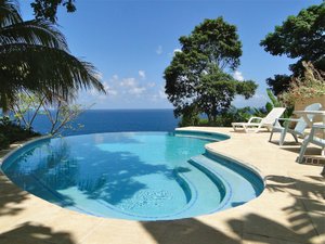 Piscina e praia
