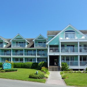 The Ocracoke Harbor Inn