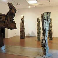 Ausstellung von Lois Fasching - Bilder und Skulpturen