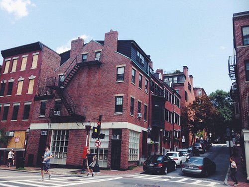 The Top 9 Things to Do in Beacon Hill