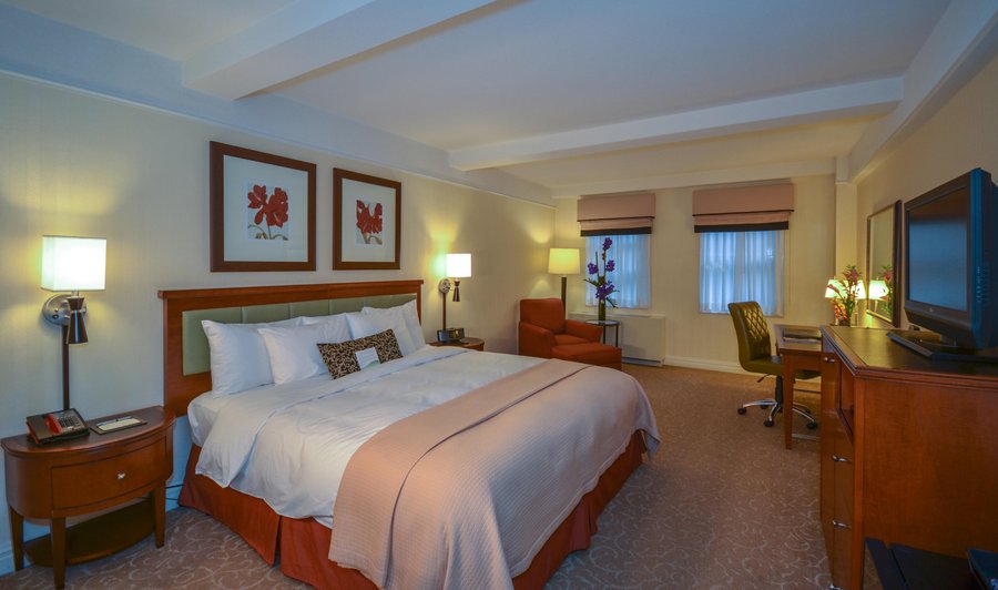 Deluxe Room King/Queen 