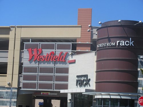 Shopping Plaza Mall in San Jose California Editorial Photo - Image