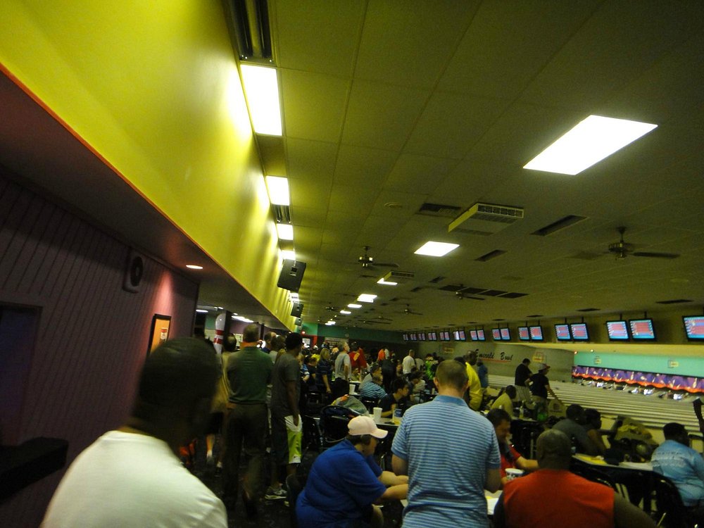 THE 5 BEST Houston Bowling Alleys (Updated 2023) Tripadvisor