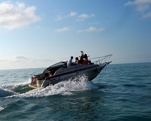 batumi boat tour