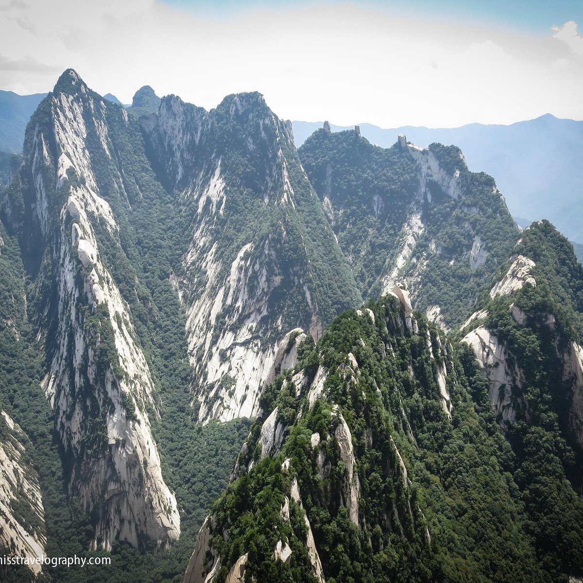 How Easy or Difficult it is to Climb the Steep Staircase of the Steepest  Mountain in HuaShan, China?