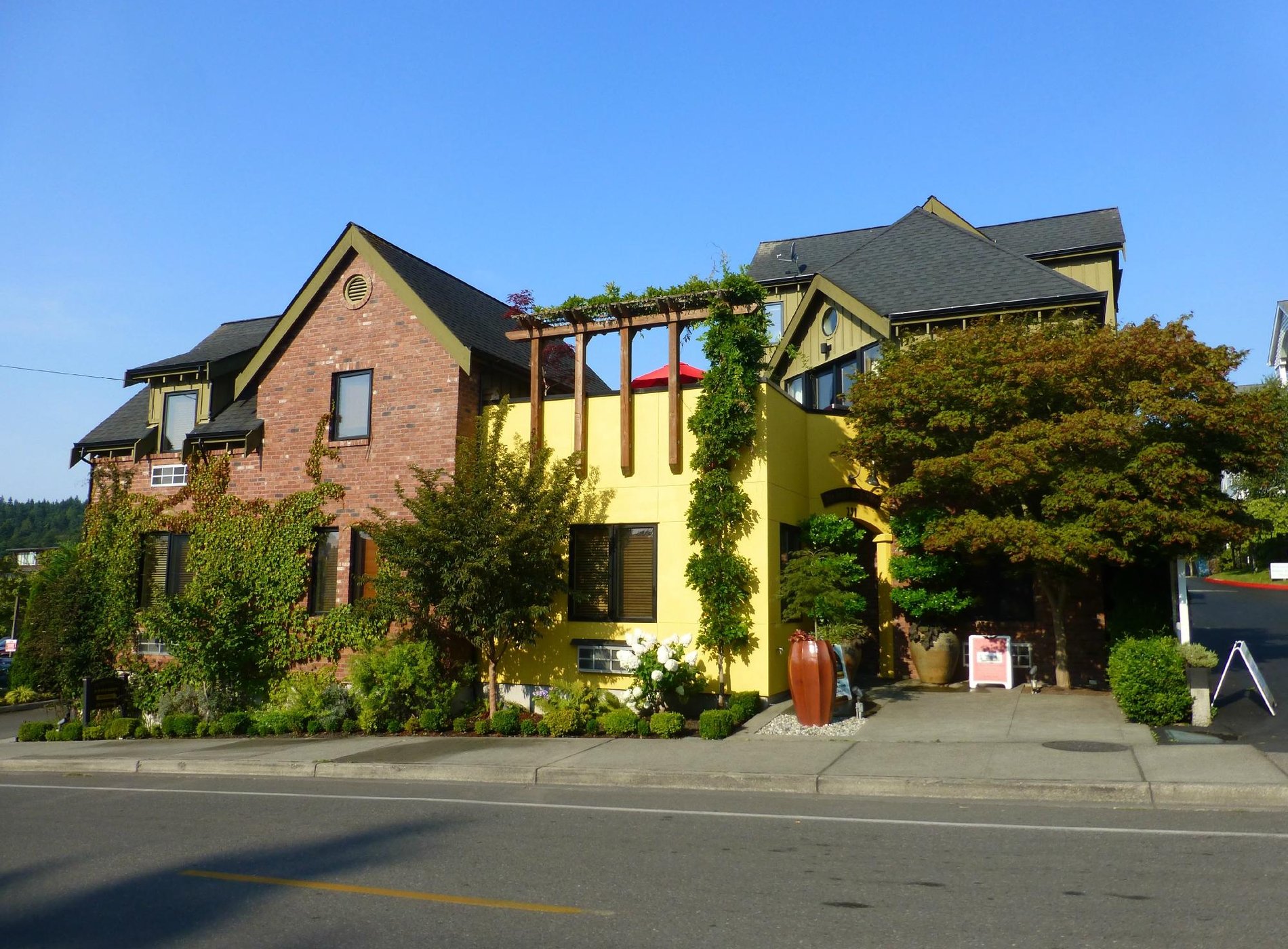 The Eagle Harbor Inn a Boutique Hotel by null