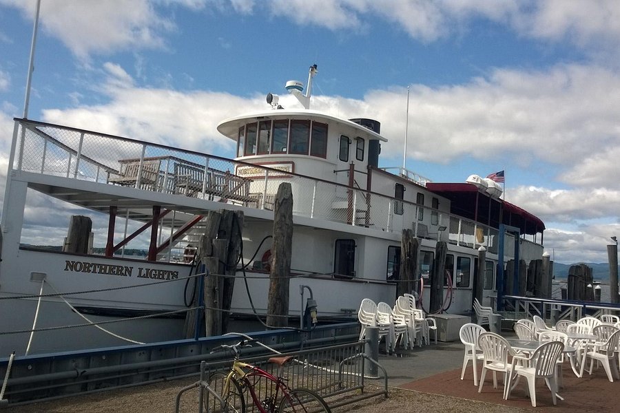 lake champlain boat tours burlington vt