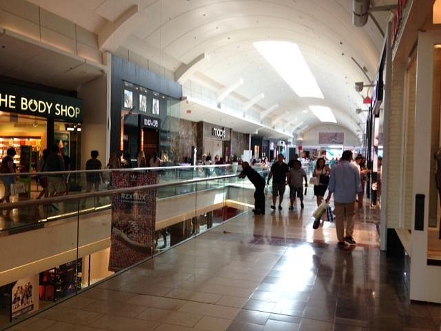 WESTFIELD GARDEN STATE PLAZA - 400 Photos & 427 Reviews - One Garden State  Plz, Paramus, New Jersey - Shopping Centers - Phone Number - Yelp