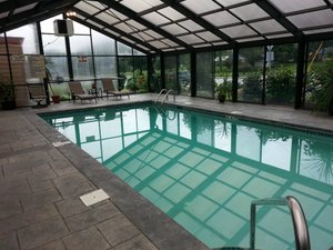 Pool & Beach