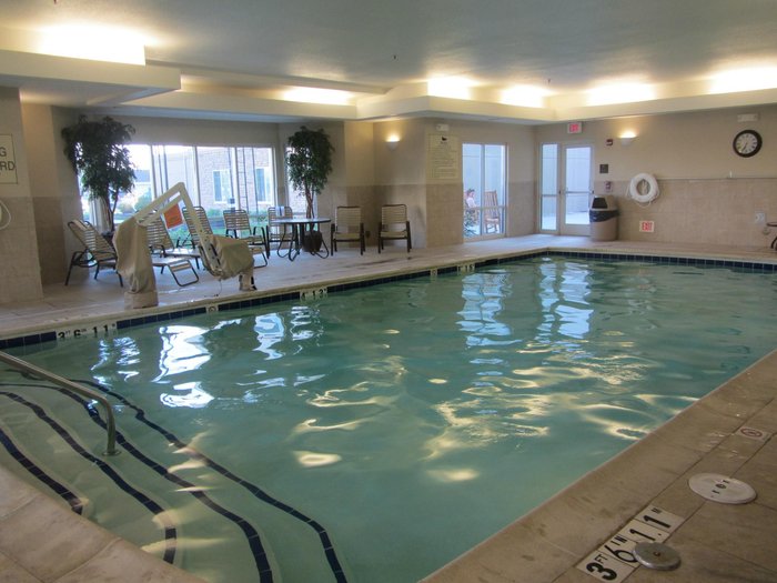 Homewood Suites by Hilton Fort Collins Pool Pictures & Reviews ...