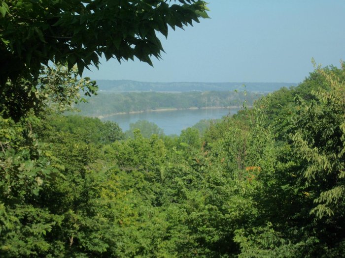 Nebraska's Riverview Marina: Where Land and Water Meet in Perfect Harmony