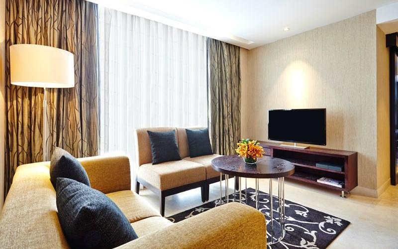 Junior Suite Lounge