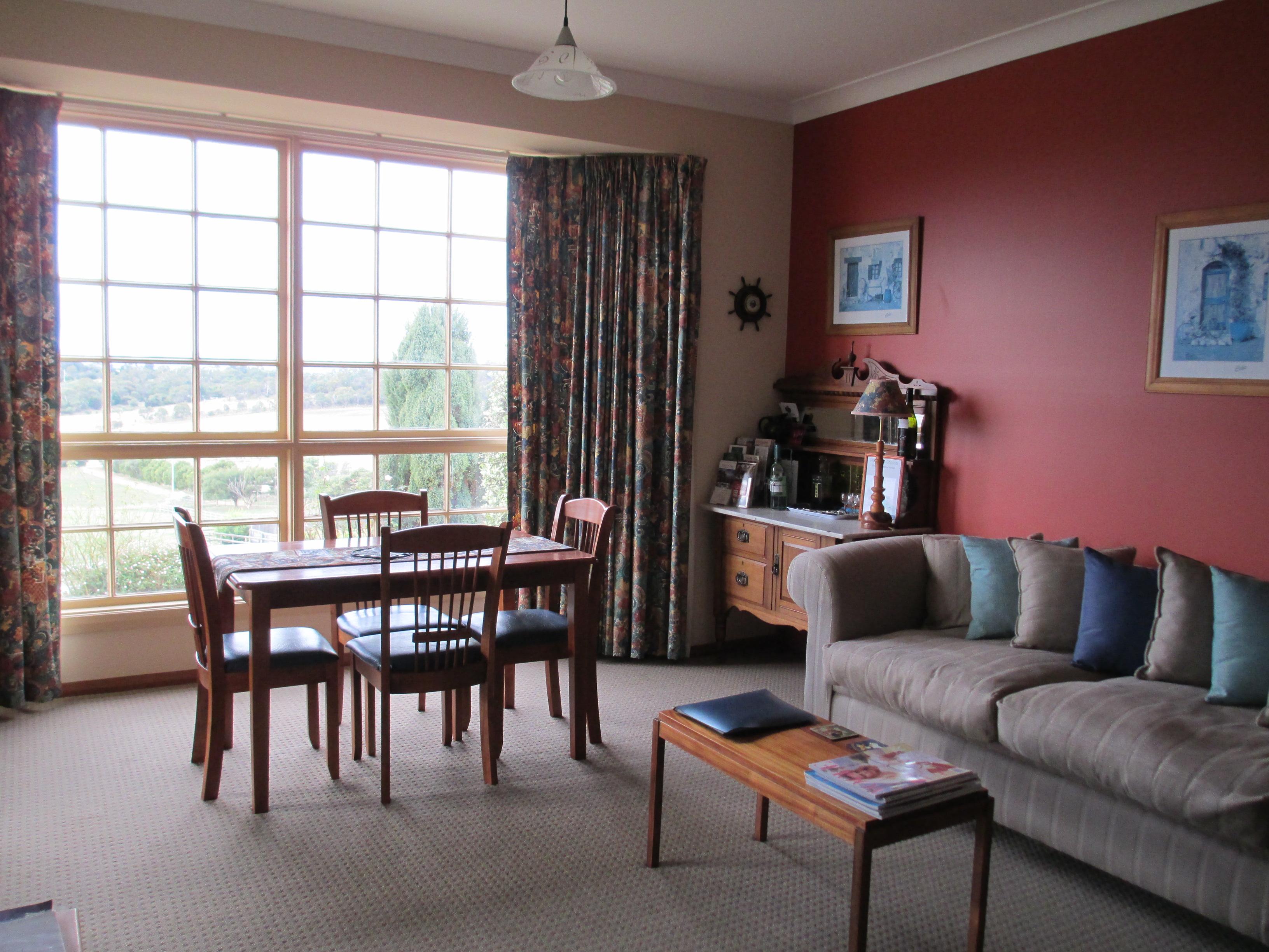 Hotel photo 1 of Cornwall Cottage Bed & Breakfast.