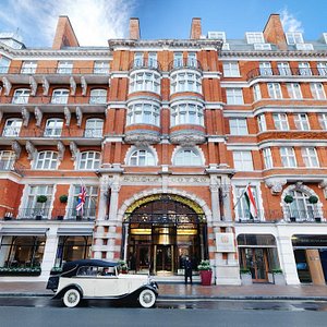 St. James’ Court, A Taj Hotel, hotel in London