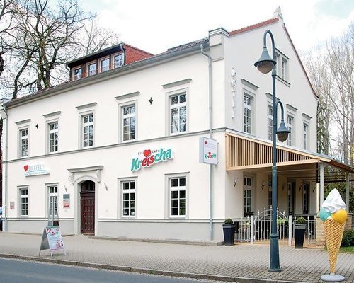 HOTEL AM KREISCHAER PARK Prices & Reviews (Kreischa, Germany)