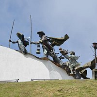 Monumento de los Colonizadores en Chipre Manizales