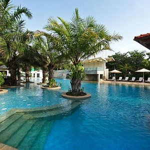 Palm Meadows Resort, hotel in Bengaluru