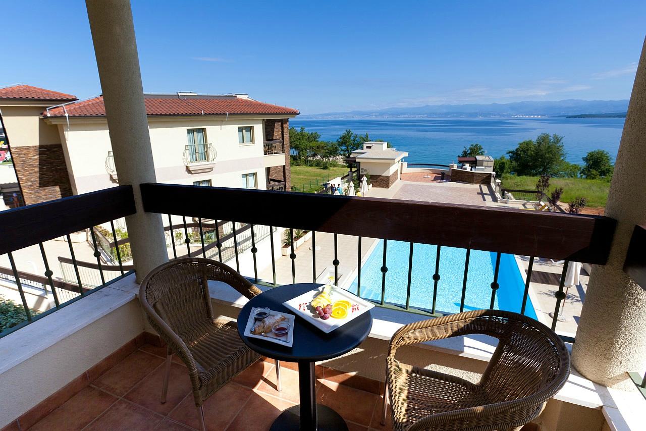 Hotel photo 9 of Blue Waves Resort.