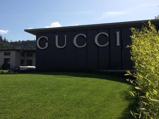 SHOPPING AT THE GUCCI OUTLET STORE ~ DISCOUNTED GUCCI, IS IT WORTH IT?? 