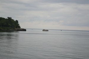 Pool & Beach