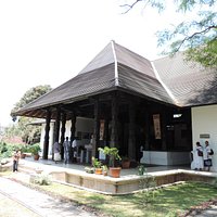 Ran Avuda Mandapaya