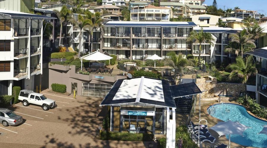 The Beach Retreat Complex