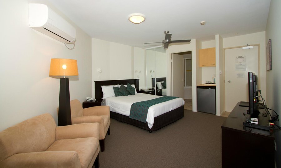 Studio/Motel Room