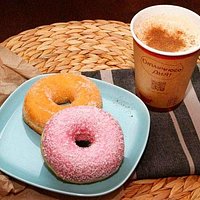 Кофе и донаты из кофейни