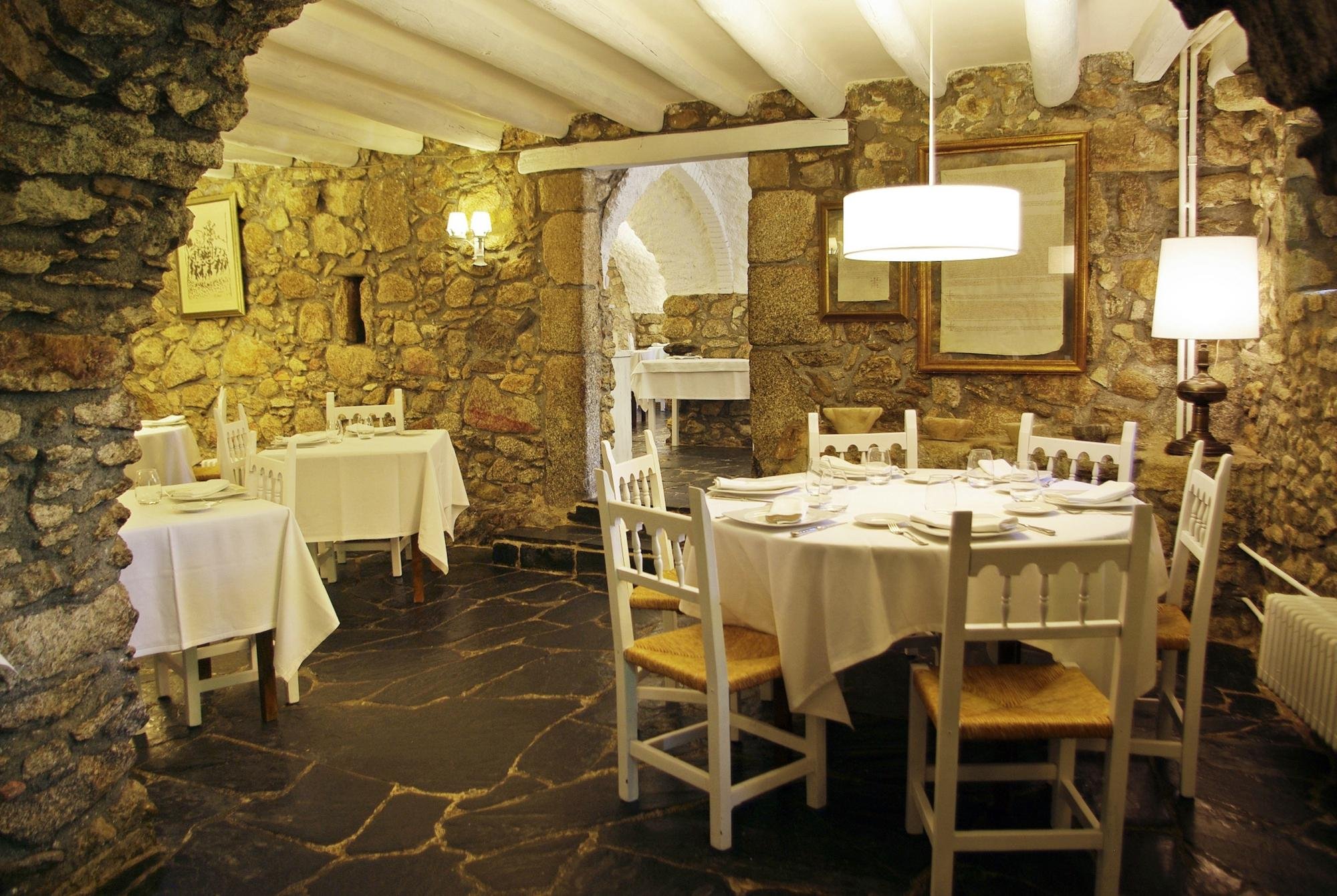 Hotel Restaurant Els Caçadors by null