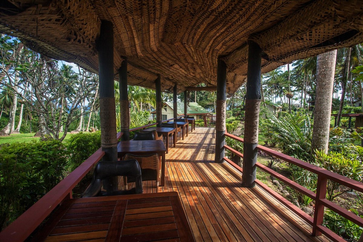 Maravu Taveuni Lodge Coffee Shop: Pictures & Reviews - Tripadvisor