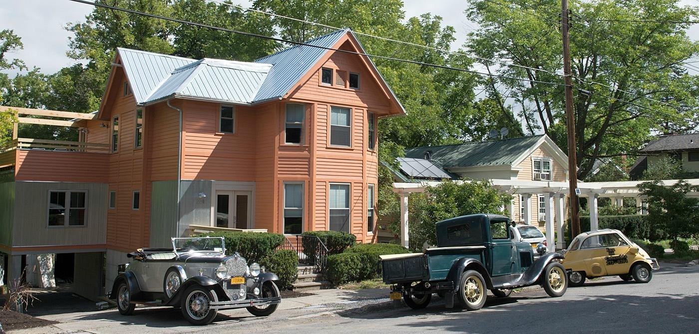 Inn On Columbia by null
