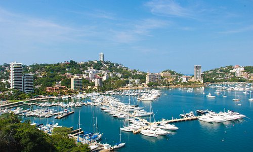 Acapulco's Yacht Club