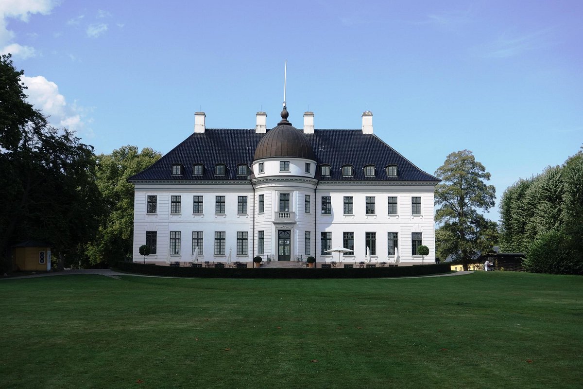 rangle befolkning hellig Bernstorffsparken (Charlottenlund) - All You Need to Know BEFORE You Go  (with Photos) - Tripadvisor