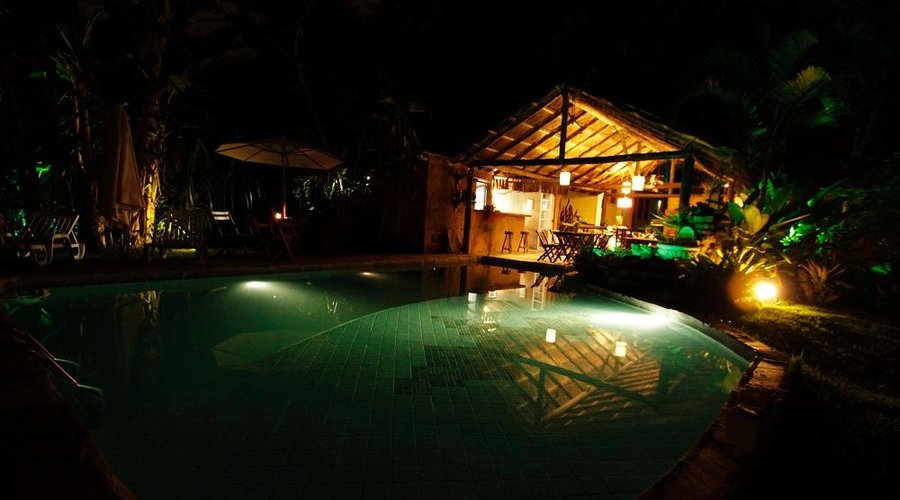 Piscina Bar