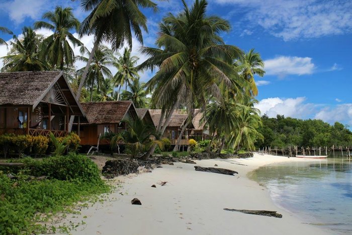 POKI POKI - Updated 2023 Prices & Cottage Reviews (Bomba, Indonesia)