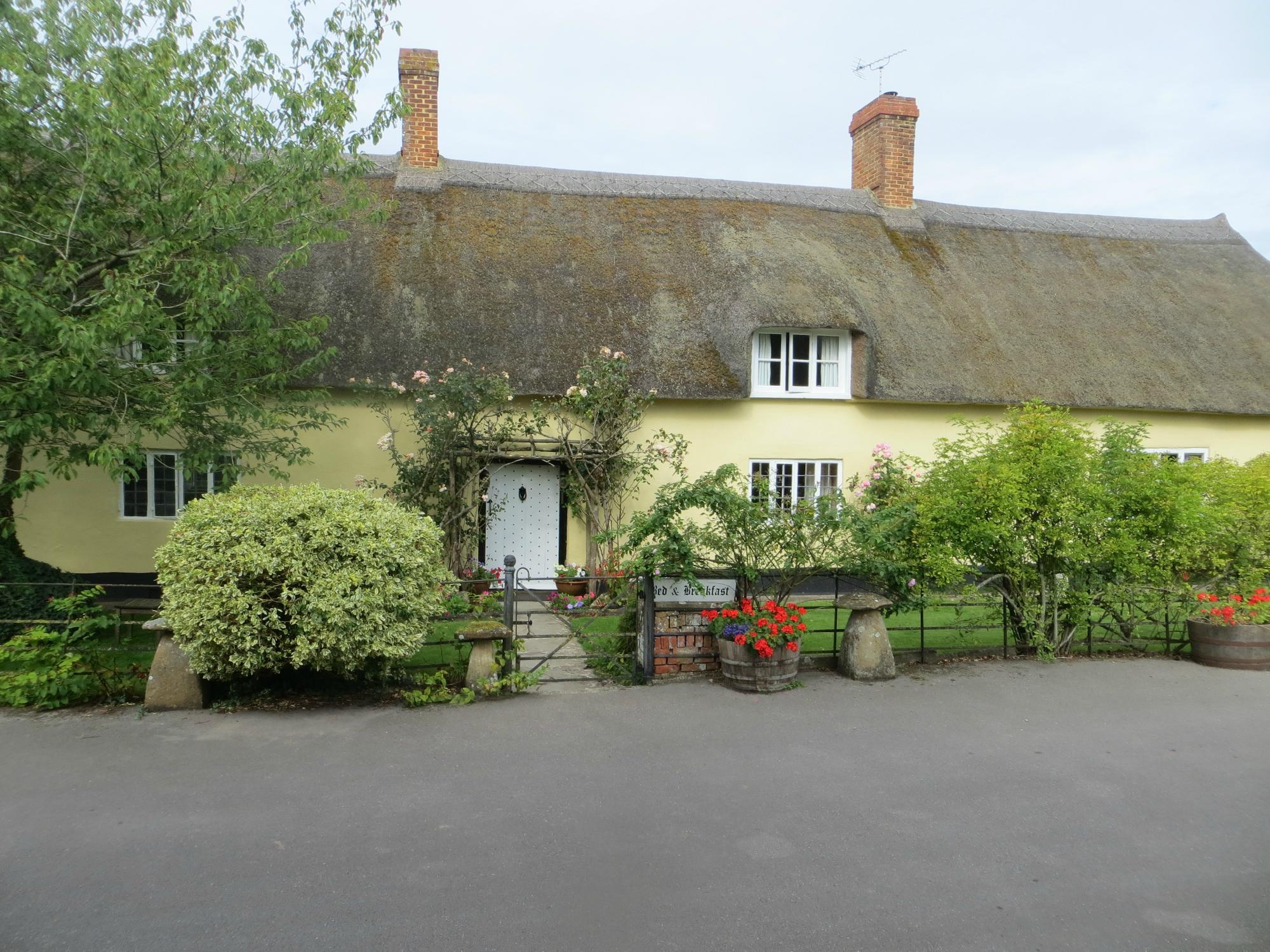 LOWER FARM BED AND BREAKFAST - Guest House Reviews (Taunton, Somerset)