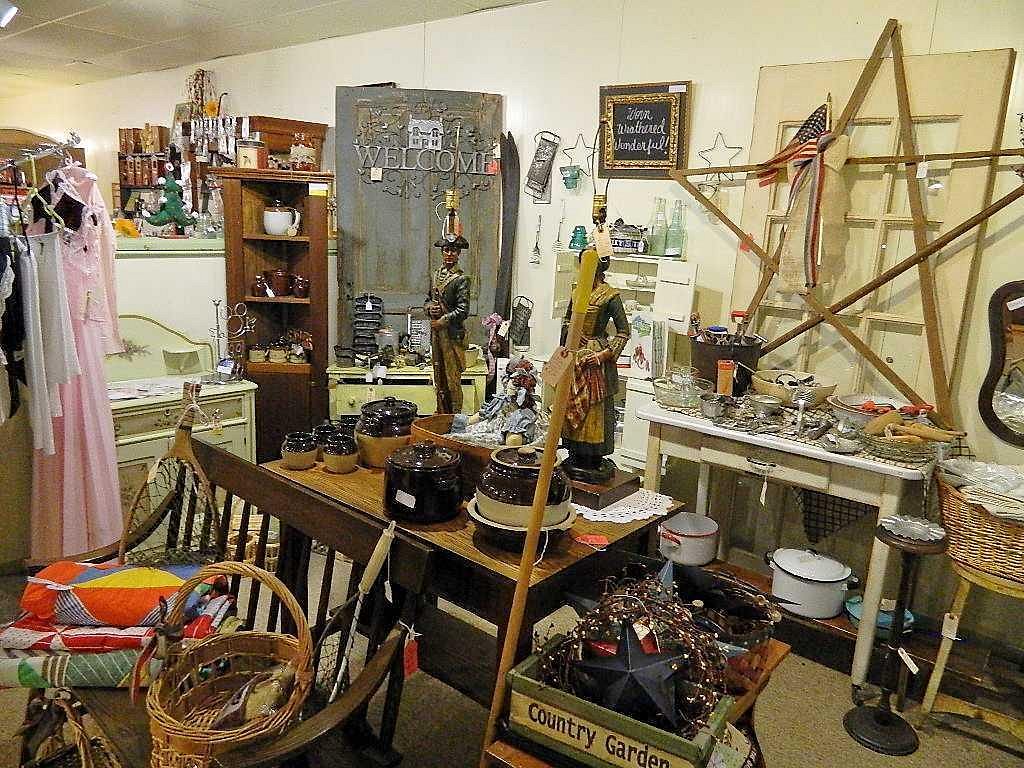 Blackstone Antiques & Crafts Mall - All You Need to Know BEFORE You Go