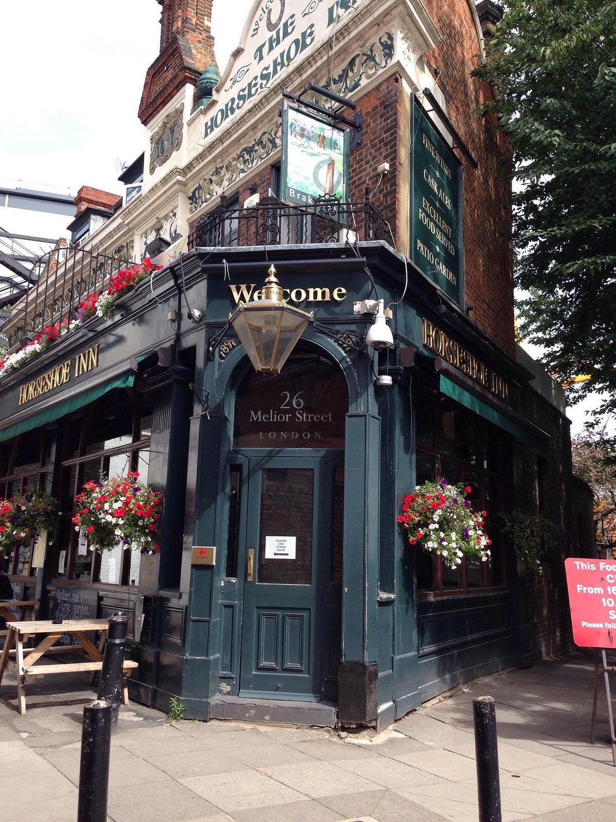 THE HORSESHOE INN, London - Southwark - Restaurant Reviews, Photos & Phone  Number - Tripadvisor